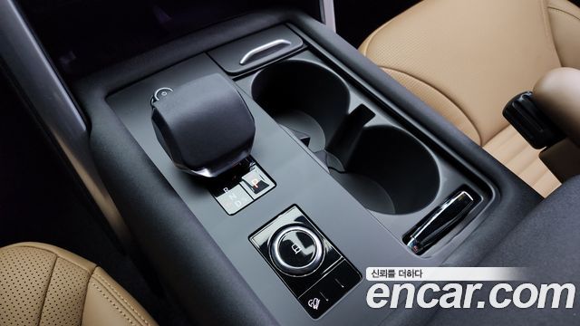 Land Rover Discovery P360 Dynamic HSE