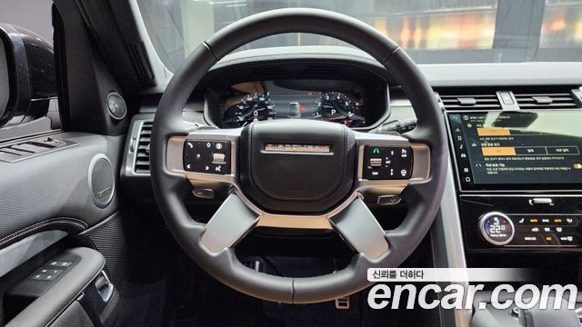Land Rover Discovery P360 Dynamic HSE