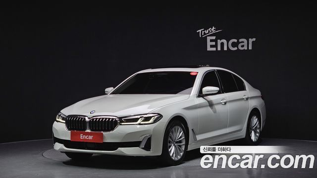 BMW 5-Series 530i Luxury