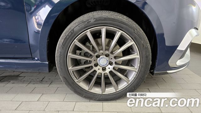 Mercedes-Benz V-Class 2.0