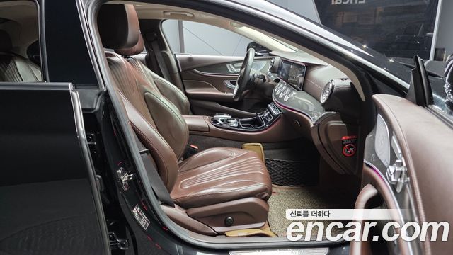 Mercedes-Benz CLS-Class CLS300d AMG Line