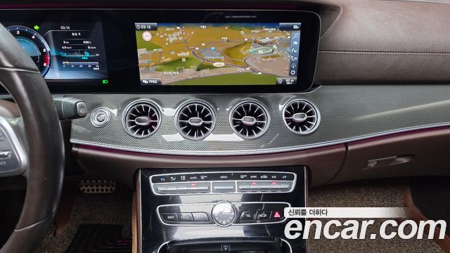 Mercedes-Benz CLS-Class CLS300d AMG Line
