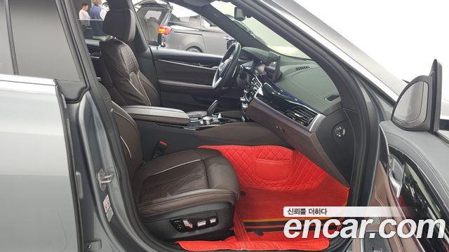 BMW Gran Turismo 630i xDrive M Sport