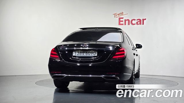 Mercedes-Benz S-Class S560L 4MATIC