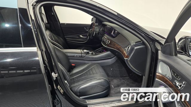 Mercedes-Benz S-Class S560L 4MATIC