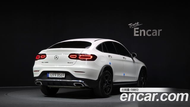 Mercedes-Benz GLC-Class GCL300 4MATIC Coupe