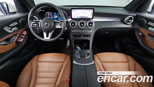 Mercedes-Benz GLC-Class GCL300 4MATIC Coupe