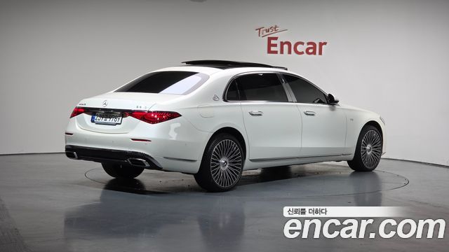 Mercedes-Benz S-Class Maybach S680 4MATIC