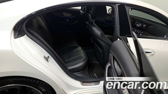 Mercedes-Benz CLS-Class AMG CLS53 4MATIC+ Edition1