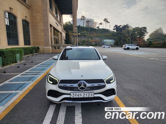 Mercedes-Benz GLC-Class GLC300 4MATIC Premium Coupe