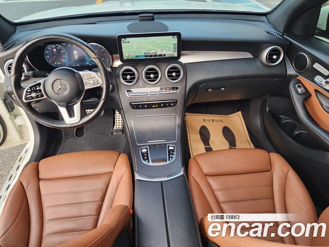 Mercedes-Benz GLC-Class GLC300 4MATIC Premium Coupe