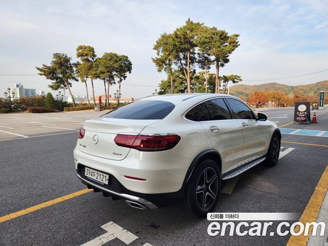 Mercedes-Benz GLC-Class GLC300 4MATIC Premium Coupe