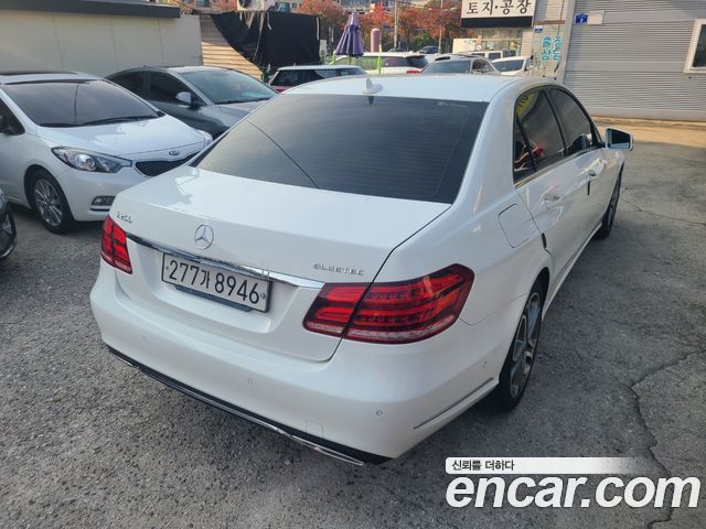 Mercedes-Benz E-Class E250 BlueTec 4MATIC AV