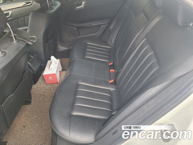 Mercedes-Benz E-Class E250 BlueTec 4MATIC AV
