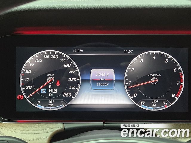 Mercedes-Benz E-Class E300 Exclusive