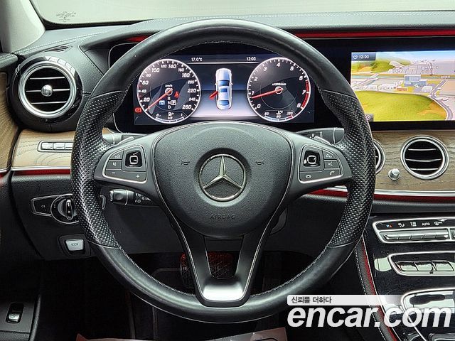 Mercedes-Benz E-Class E300 Exclusive