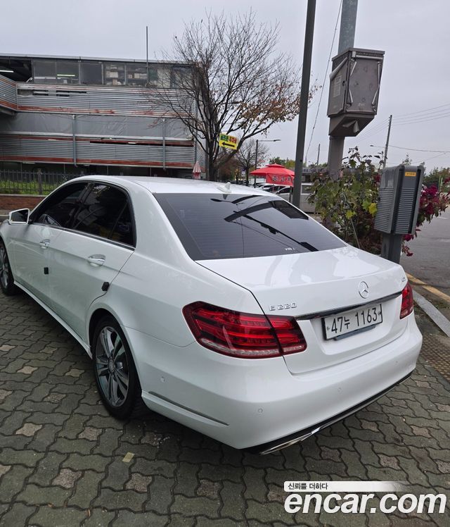 Mercedes-Benz E-Class E220 CDI Avantgarde