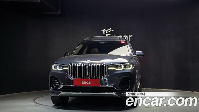 BMW X7 xDrive 40i Design Pure Excellence 7-Seater