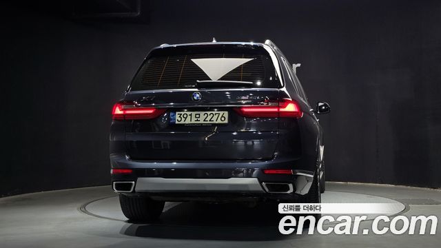 BMW X7 xDrive 40i Design Pure Excellence 7-Seater