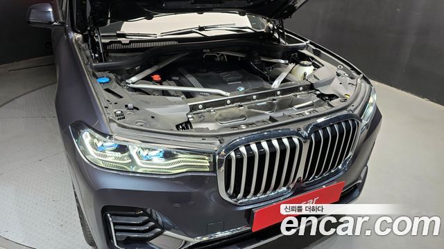 BMW X7 xDrive 40i Design Pure Excellence 7-Seater