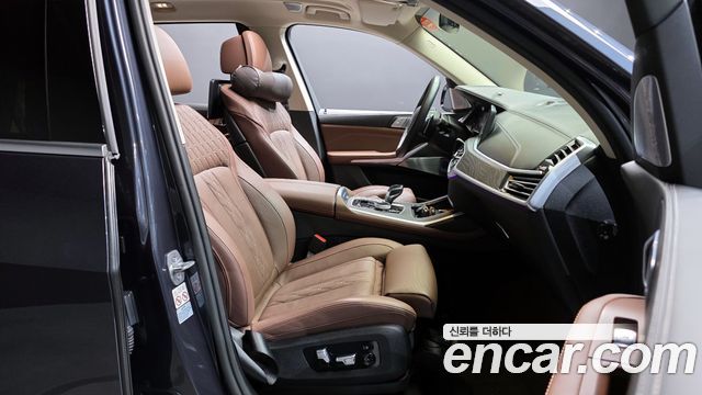 BMW X7 xDrive 40i Design Pure Excellence 7-Seater