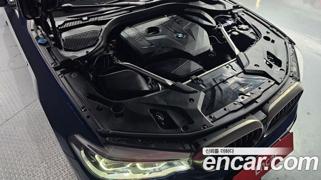 BMW 5-Series 530i xDrive M Sport Package Plus