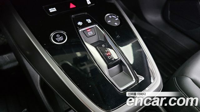 Audi Q4 e-tron 40 Premium