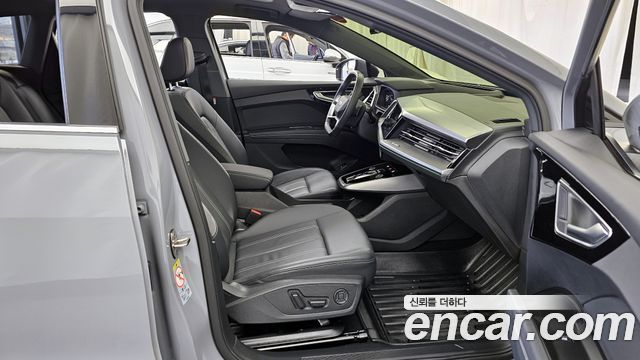 Audi Q4 e-tron 40 Premium