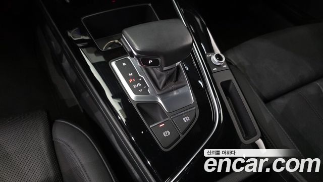Audi A4 40 TFSI Premium