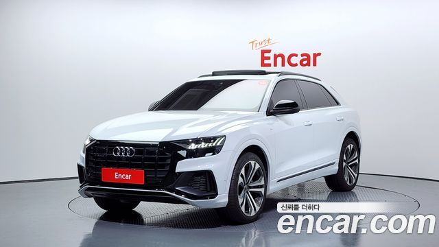 Audi Q8 55 TFSI Quattro Premium