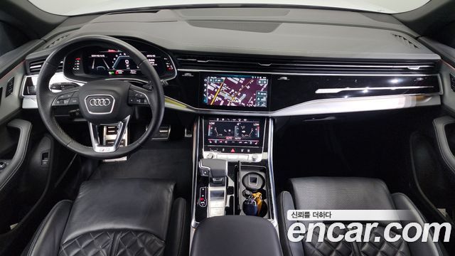 Audi Q8 55 TFSI Quattro Premium