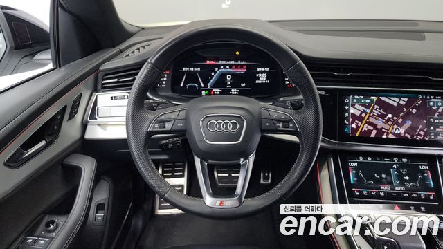 Audi Q8 55 TFSI Quattro Premium
