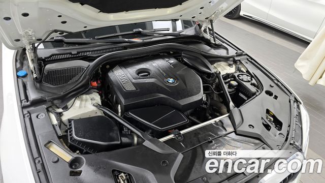 BMW 5-Series 530i M Sport Package