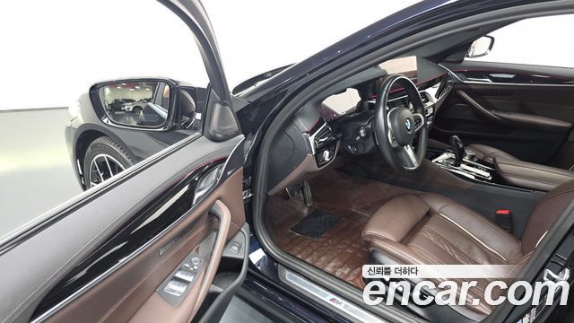 BMW 5-Series 530i M Sport Package
