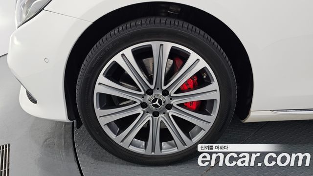 Mercedes-Benz E-Class E450 4MATIC Exclusive