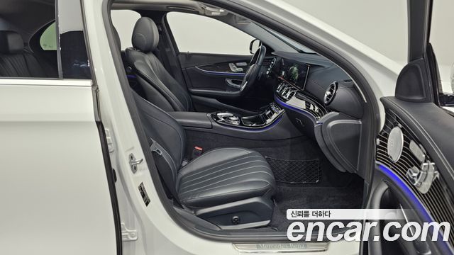 Mercedes-Benz E-Class E450 4MATIC Exclusive