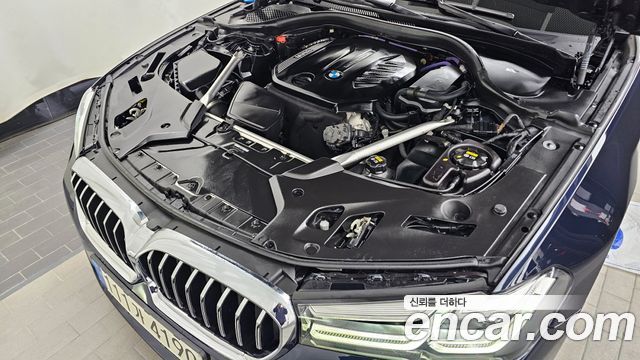 BMW 5-Series 523d xDrive M Sport