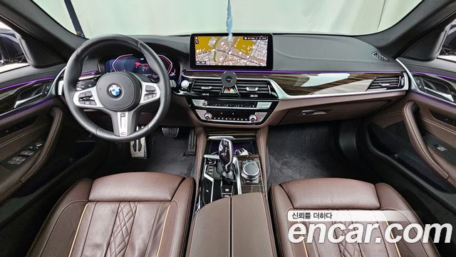 BMW 5-Series 523d xDrive M Sport
