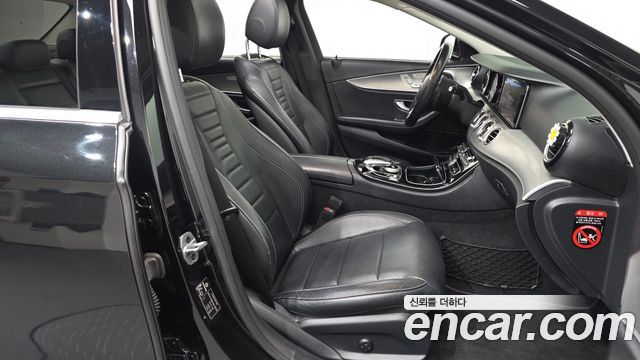 Mercedes-Benz E-Class E300 Avantgarde