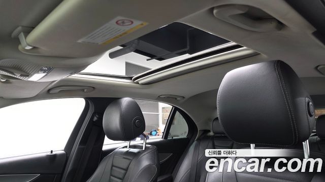 Mercedes-Benz E-Class E300 Avantgarde