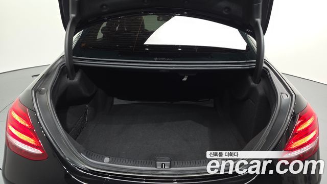Mercedes-Benz E-Class E300 Avantgarde