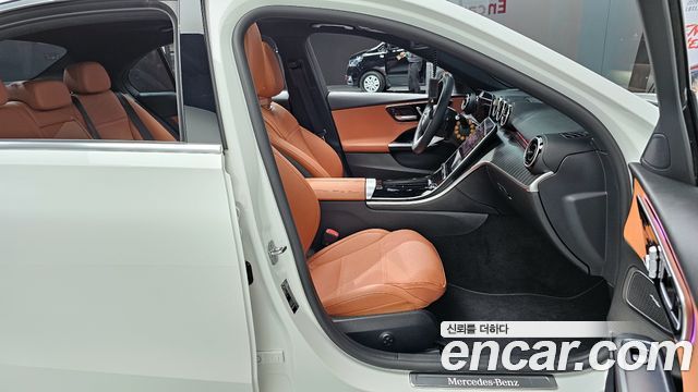 Mercedes-Benz C-Class C300 4MATIC Avantgarde