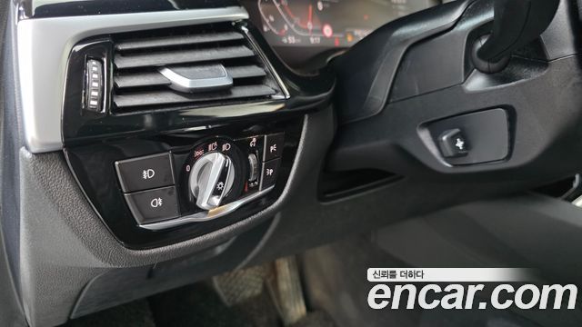 BMW Gran Turismo 630i xDrive Luxury