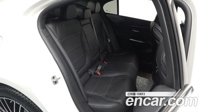 Mercedes-Benz C-Class C200 Avantgarde