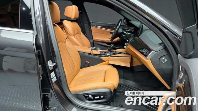 BMW 5-Series 520i M Sport