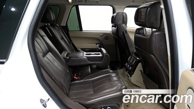 Land Rover Range Rover 4.4 SDV8 Vogue SE DIESEL
