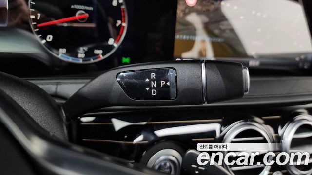 Mercedes-Benz S-Class Maybach S560 4MATIC