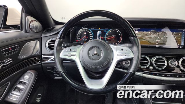 Mercedes-Benz S-Class Maybach S560 4MATIC