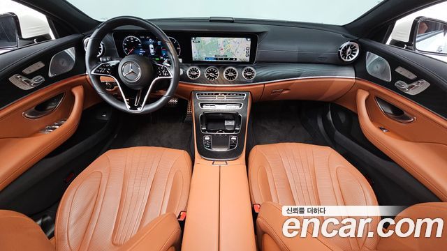 Mercedes-Benz CLS-Class CLS300d AMG Line