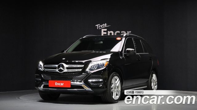 Mercedes-Benz GLE-Class GLE350 d 4MATIC